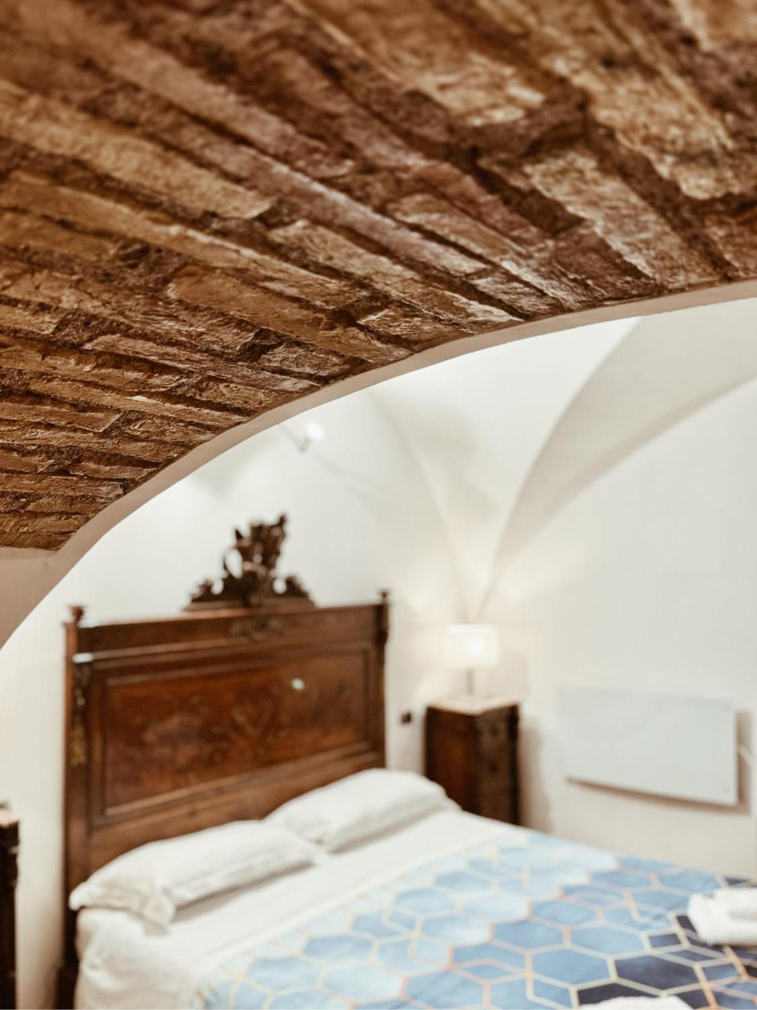 Residenza Tritone Luxury Guest House Trevi Fountain Rom Exteriör bild